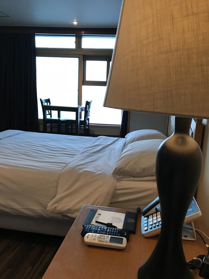 Benikea Hotel Mountain&Ocean Daepohang Sokcho Exterior foto