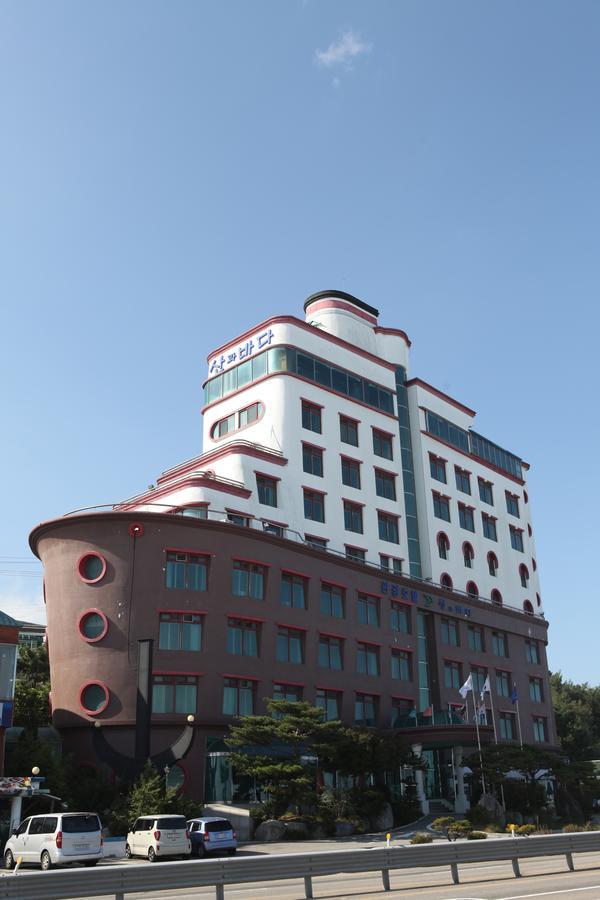 Benikea Hotel Mountain&Ocean Daepohang Sokcho Exterior foto