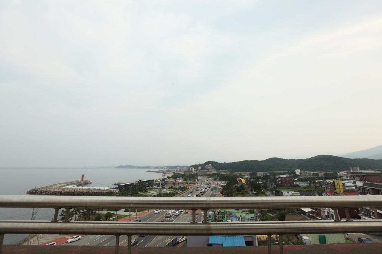 Benikea Hotel Mountain&Ocean Daepohang Sokcho Exterior foto
