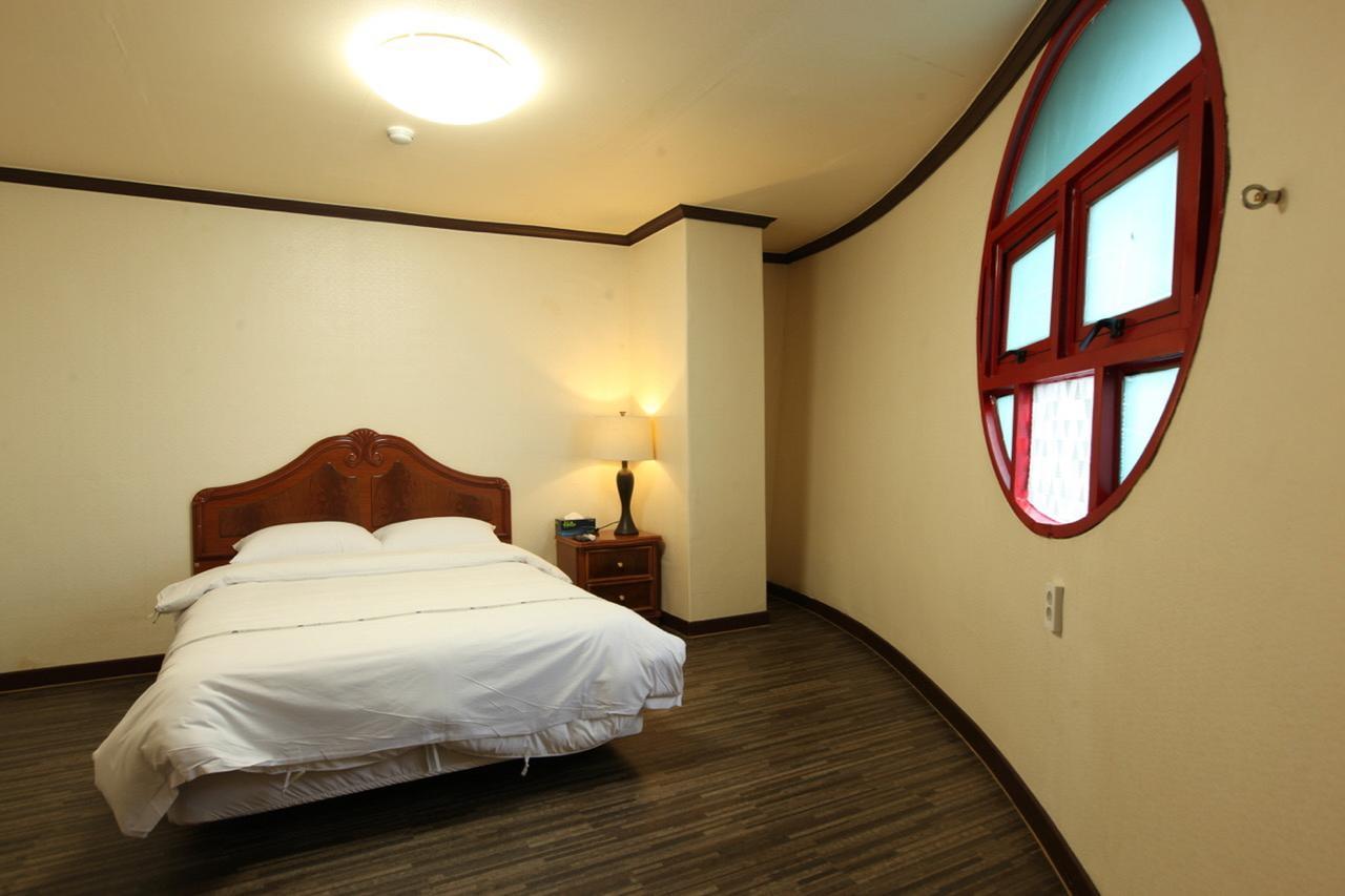 Benikea Hotel Mountain&Ocean Daepohang Sokcho Exterior foto